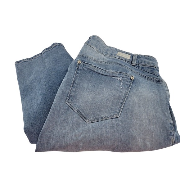 Democracy Denim - Democracy Girlfriend Distressed Light Wash Blue Denim Jeans Size 16 Everyday